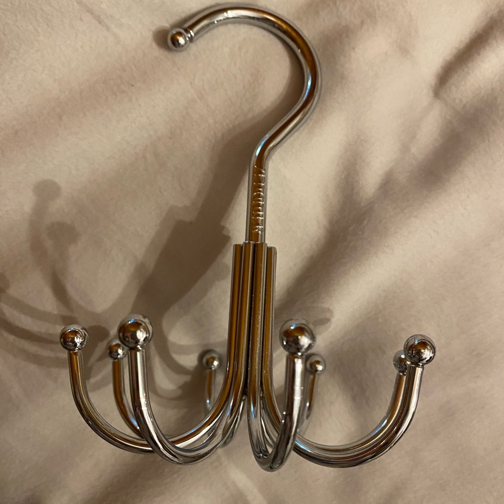 NWT Belt hanger